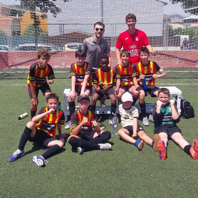 Últimes fotos de la temporada….últims partits.#orgullcalldetenenc