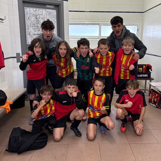 4 fotos d’avui diumenge! ❤️💛#orgullcalldetenenc