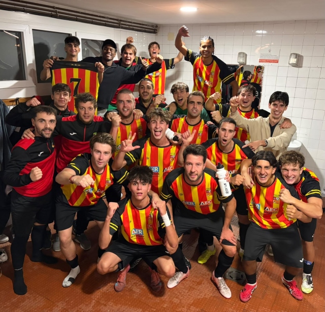 3 fotos. 3 punts. ✅Victòria del Tercera Catalana a Sant Quirze 🔝#orgullcalldetenenc